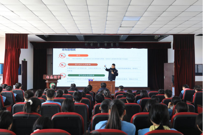 冰城公安法治副校长齐上讲台 这堂“安全必修课”干货满满！